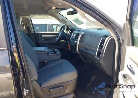 2017 Ram 1500 Slt 4X4 6'4 Box из США, поврежденный, VIN 1C6RR7GG0HS696603